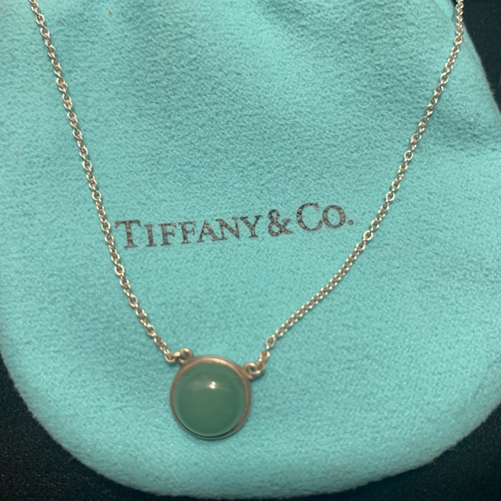 Tiffany’s necklace